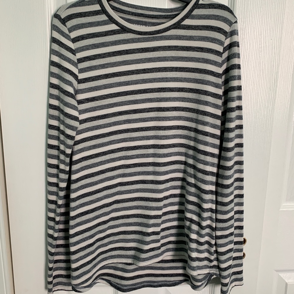 Striped long sleeve tee